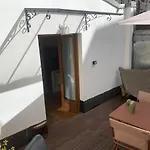 Tiny House With Terrace Near Pantheon