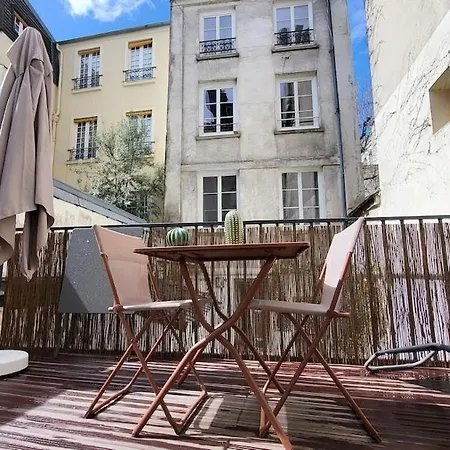 Tiny House With Terrace Near Pantheon Appartamento